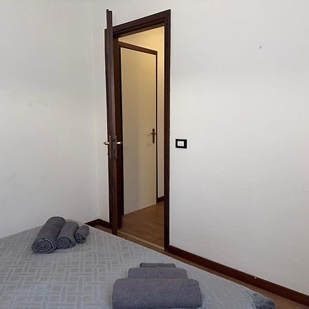 5' From Punta Gro Beach With Free Swimming Pool Sirmione Esterno foto